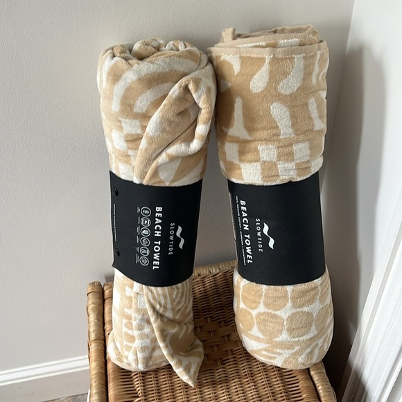 Free People x Slowtide Oversized Beach Towel, Set of 2, NWT - Picture 12 of 15